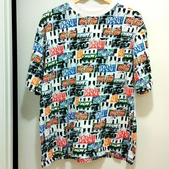 Vintage Graffiti T-Shirt - Picture 1 of 8